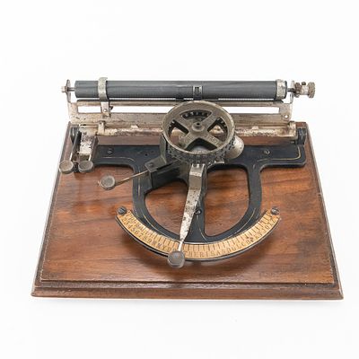 Victorian Era People's Index Typewriter. An exceptional late 19th-century Victorian-era 