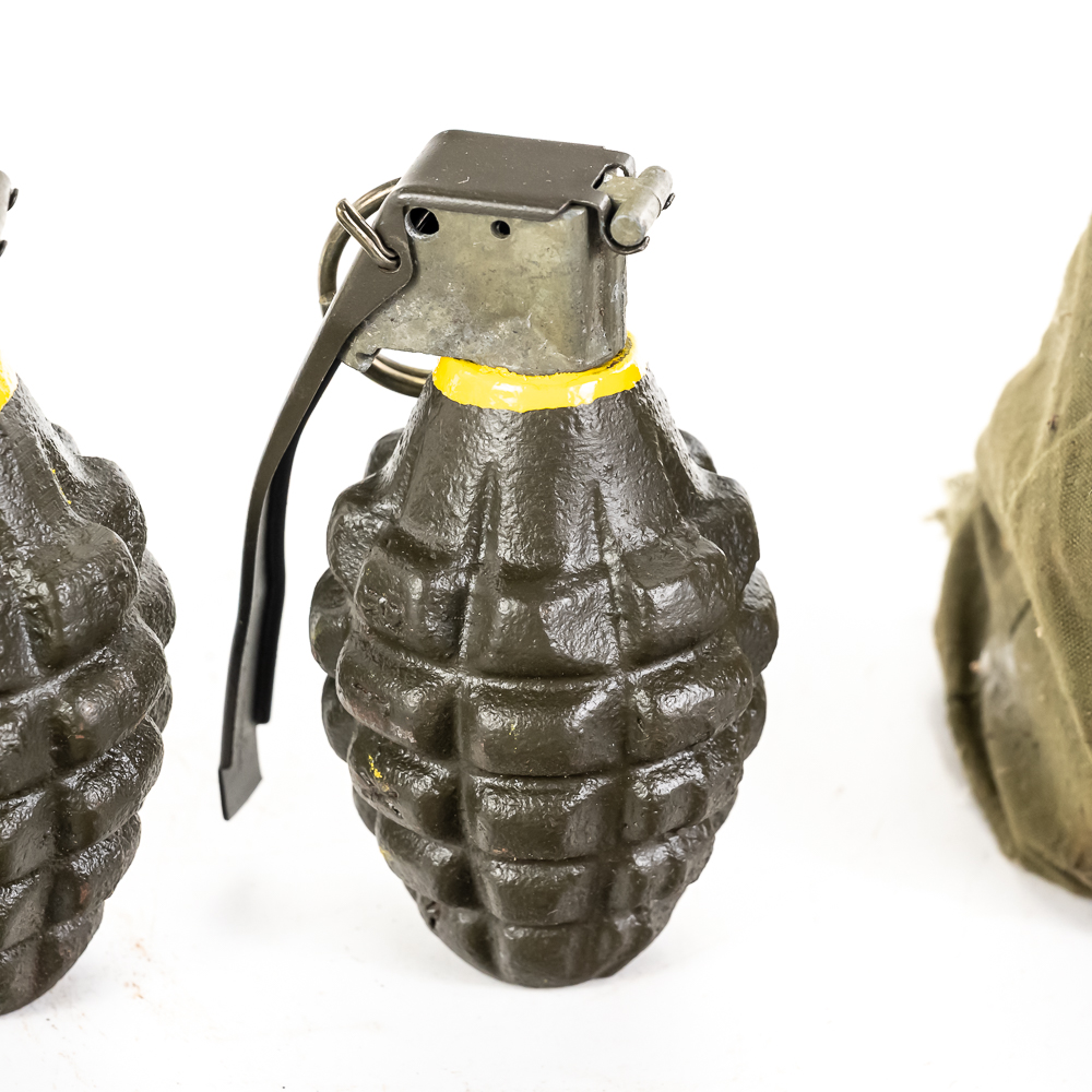 3 Inert WWII MKII Training Grenades & Dummy Ammo