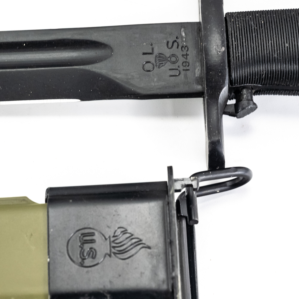 Replica US Trench Knife and M1 Bayonet