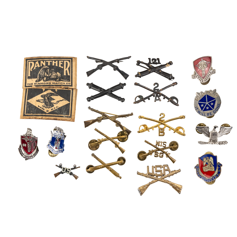 Unit (DUI) Crossed Insignia Pilots Wings Matchbox