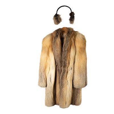Luxurious Vintage Red Fox Fur Coat & Ear Muffs. Luxurious Vintage Red Fox Fur satin lined jacket 