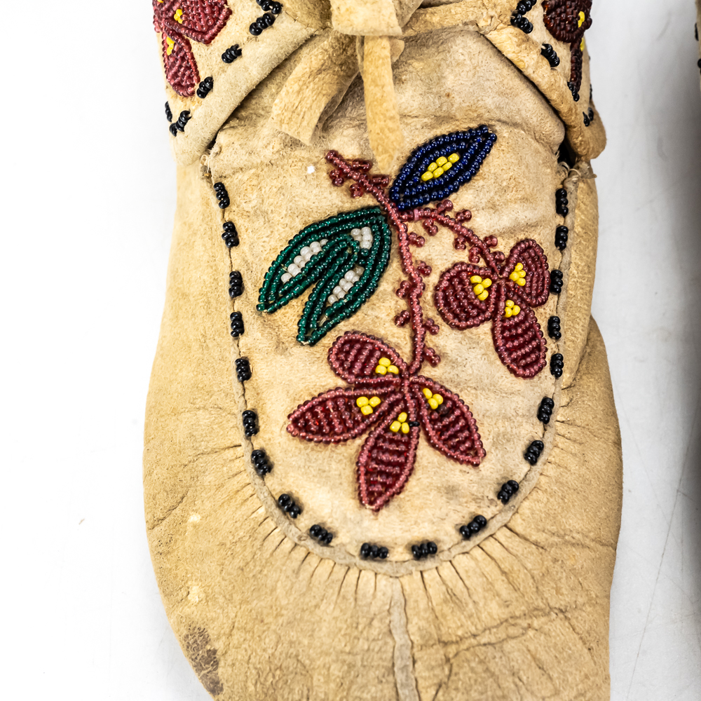 Pair of Beaded Moccasins-Floral