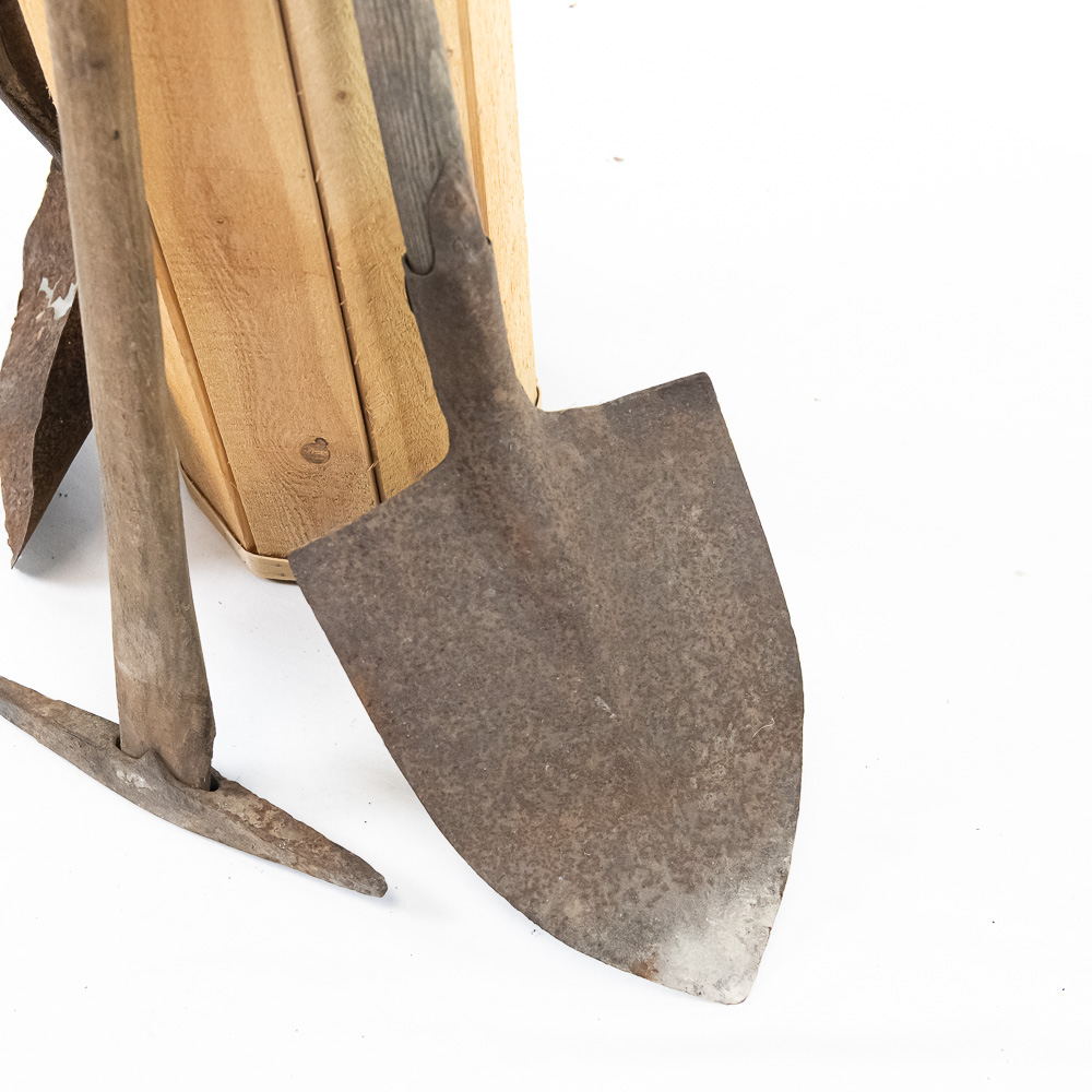 3 Mining Hand Tools