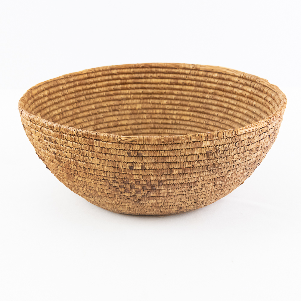 1915 Inuit / Yupik Coiled Bowl