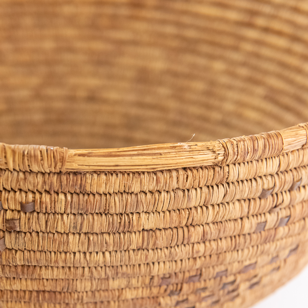 1915 Inuit / Yupik Coiled Bowl