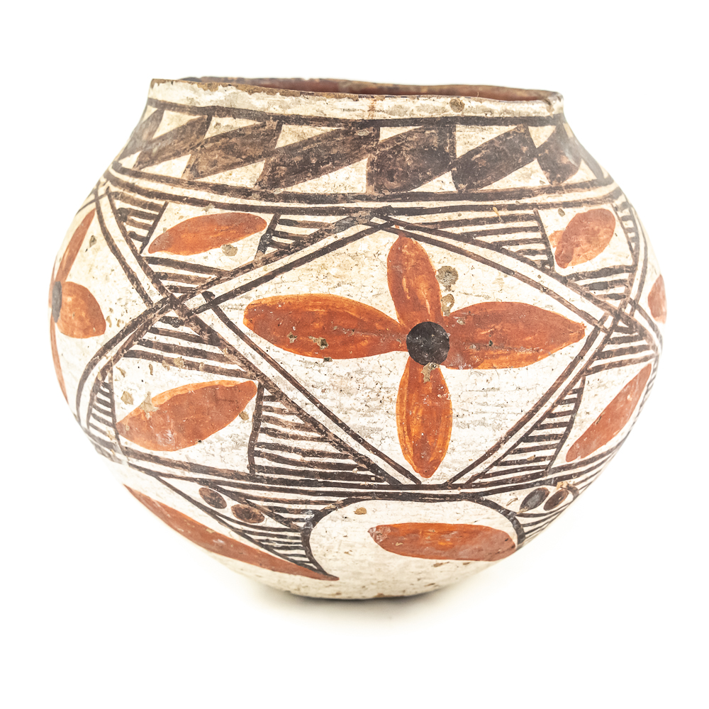 1920s Laguna Pueblo Polychrome Pot