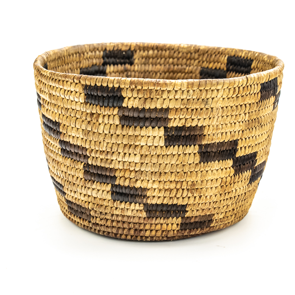 1960 Papago Basket