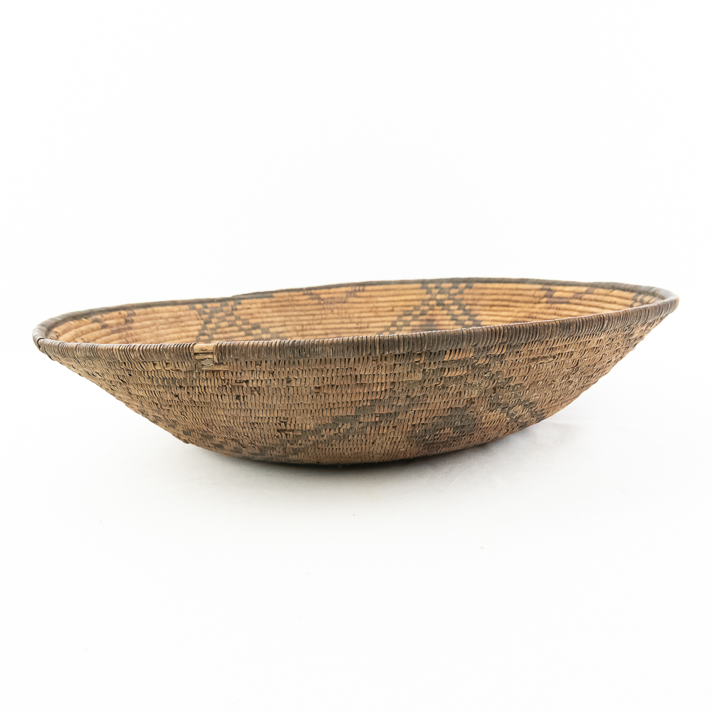 1910 Western Apache Bowl