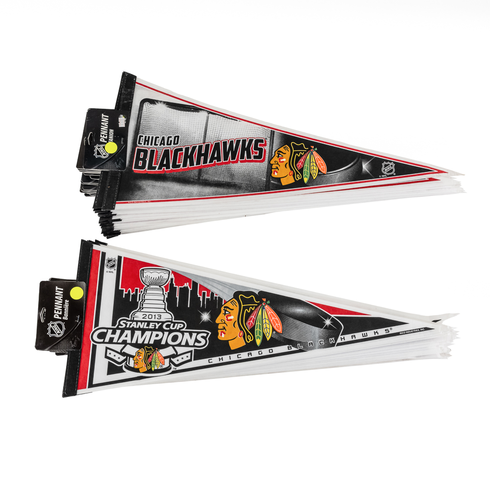 (50) NWT NHL Licensed Chicago Blackhawks Pennants