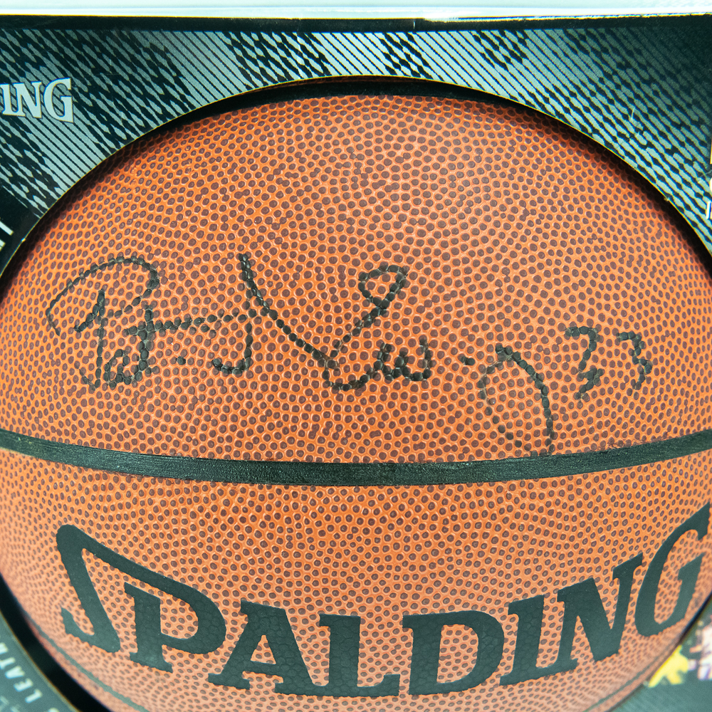 NY Knicks Patrick Ewing Autographed NBA Basketball