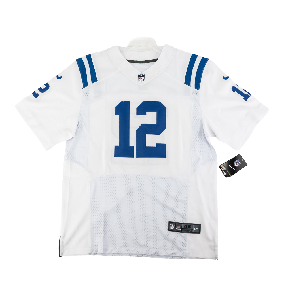 Andrew Luck Autographed IND. Colts Jersey w COA