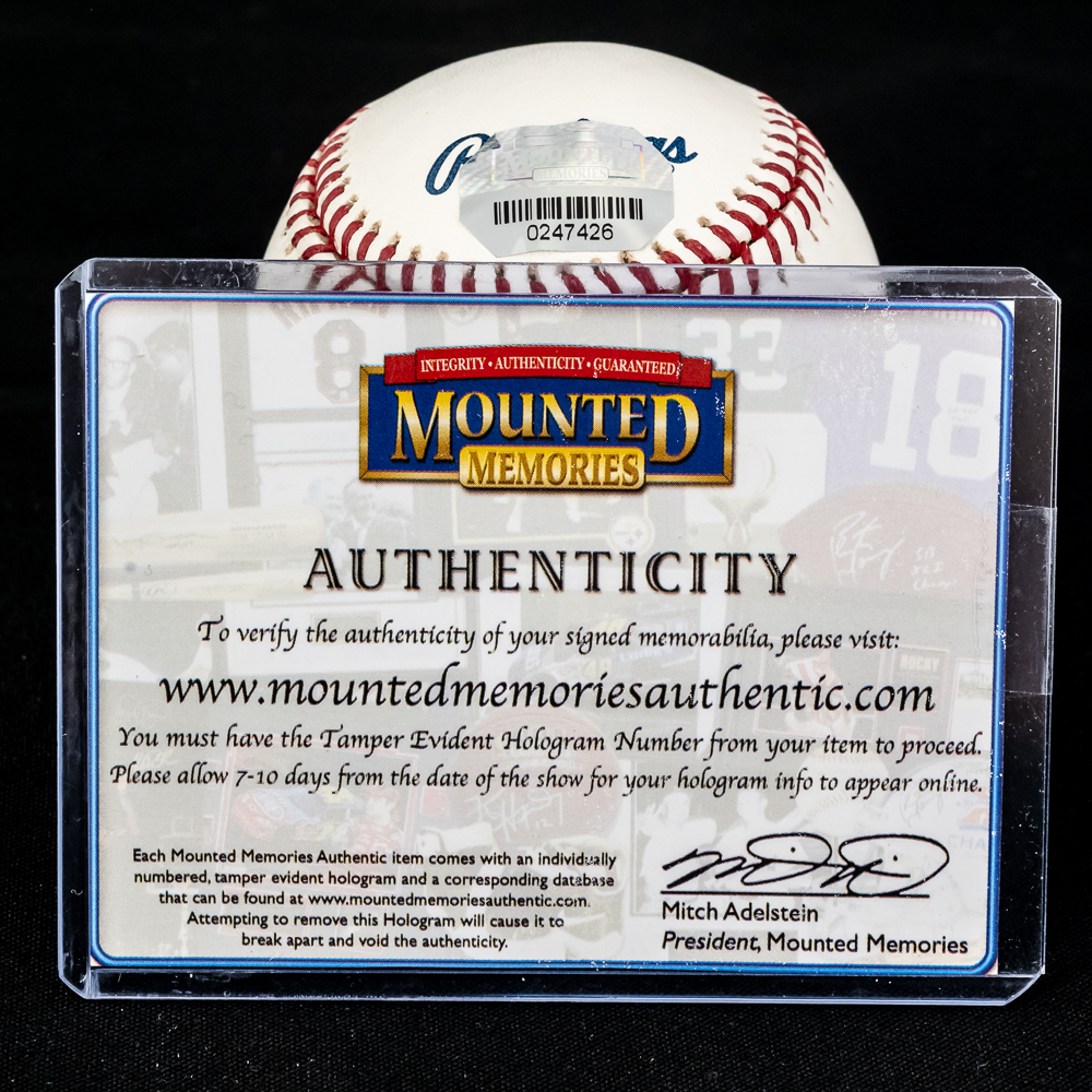 Minnie Minoso Autographed MLB Baseball w COA