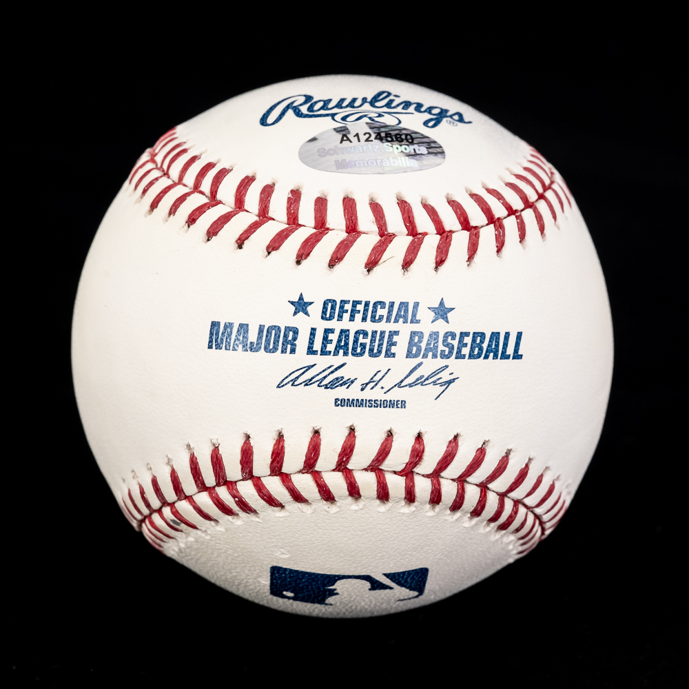 Billy Williams Autographed MLB Baseball w COA