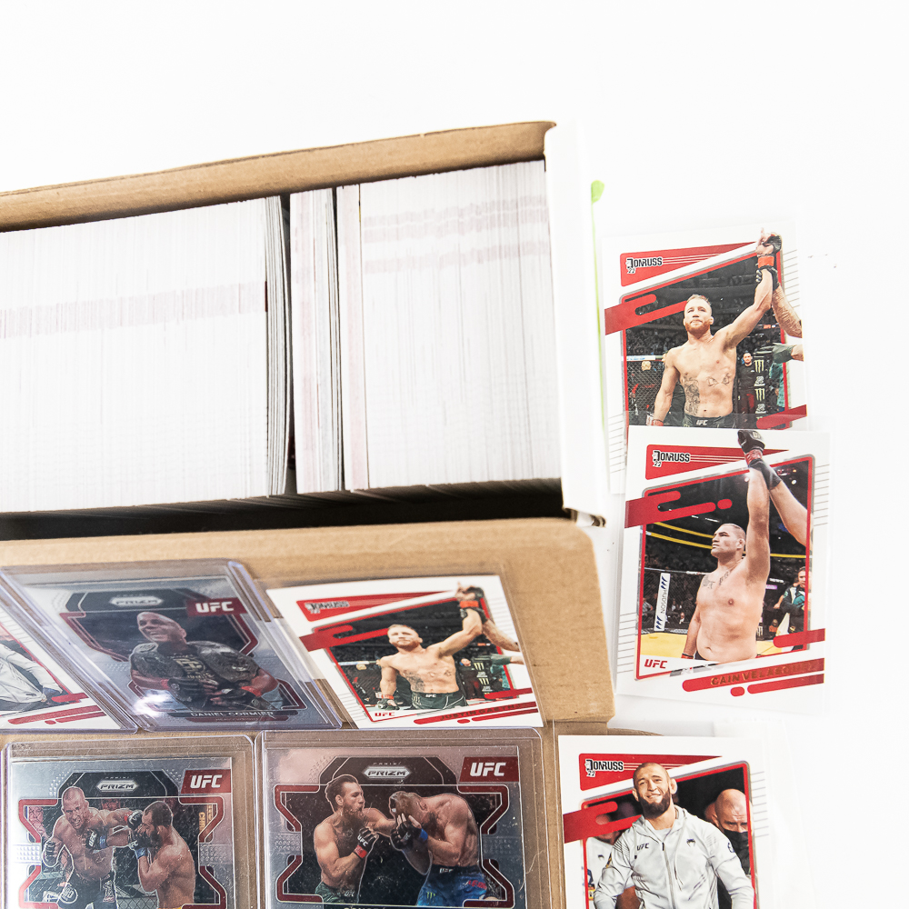 (600 +/-) UFC Sport Card Assortment McGregor Diaz+