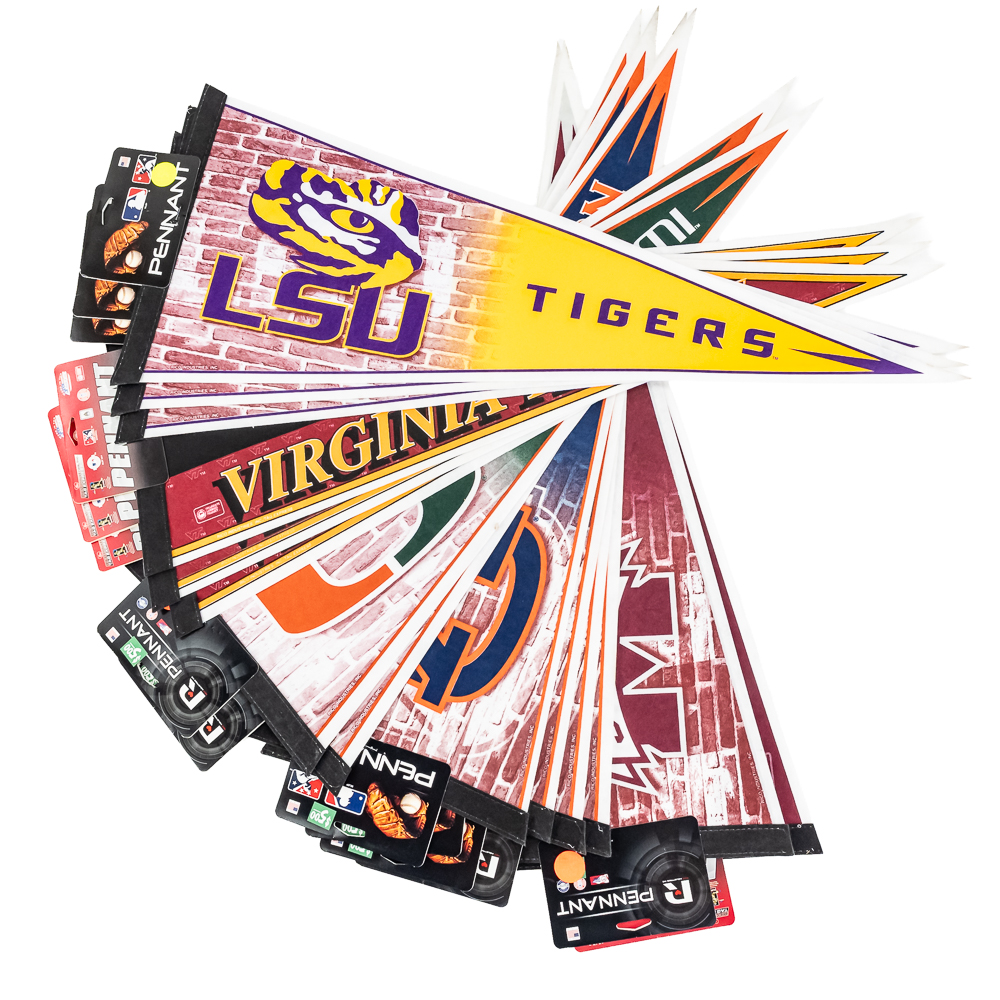 (100) NWT NCAA Licensed Collegiate Pennants
