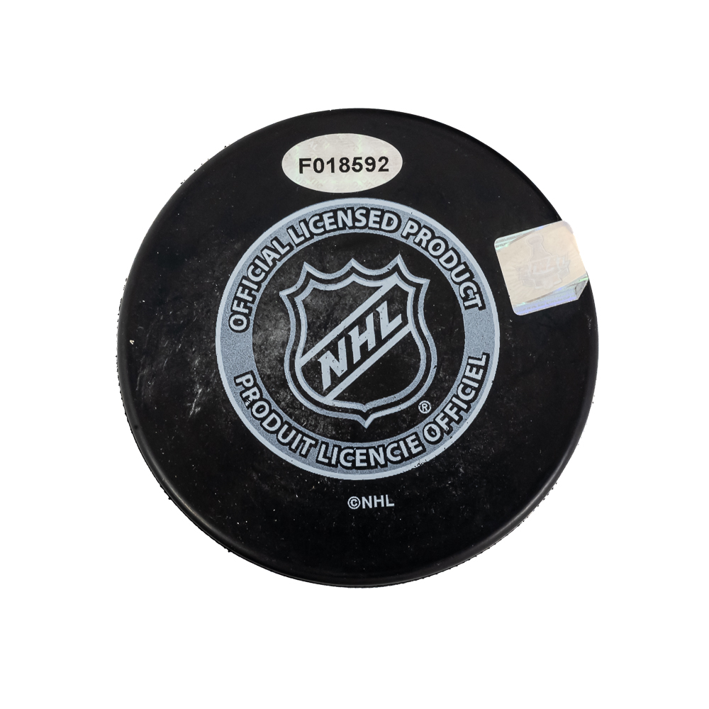 Patrick Kane Autographed 2010 Stanley Cup Puck COA