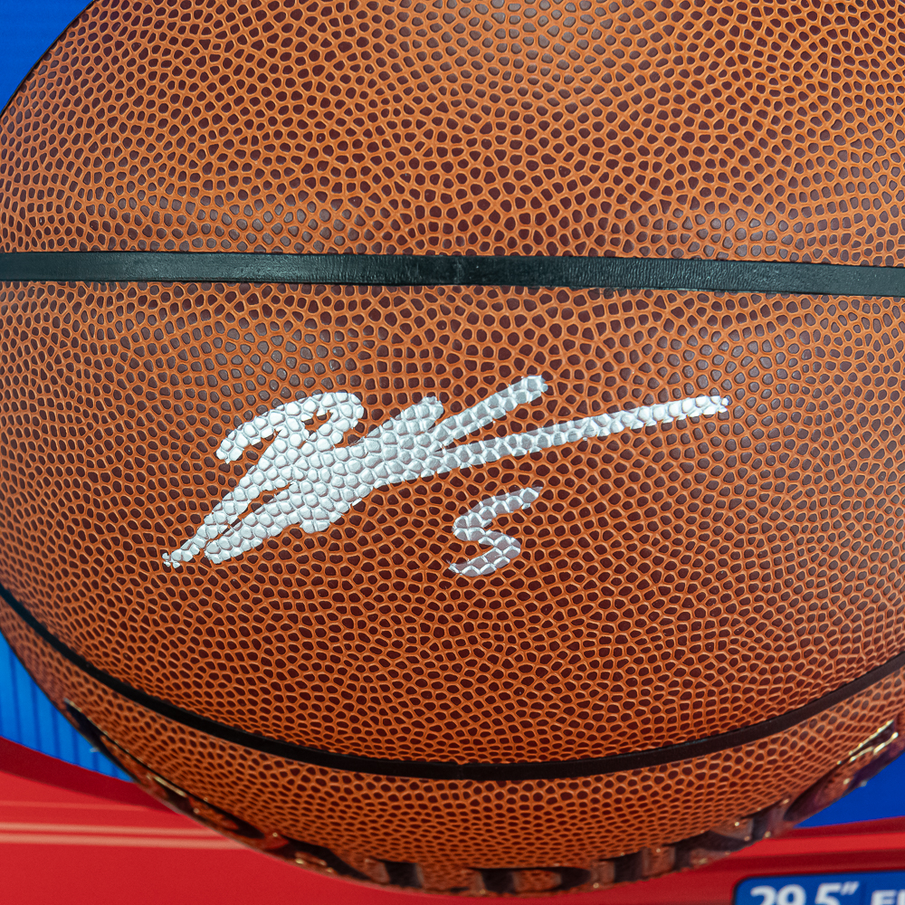 Bobby Portis Autographed Bulls Jersey & Basketball