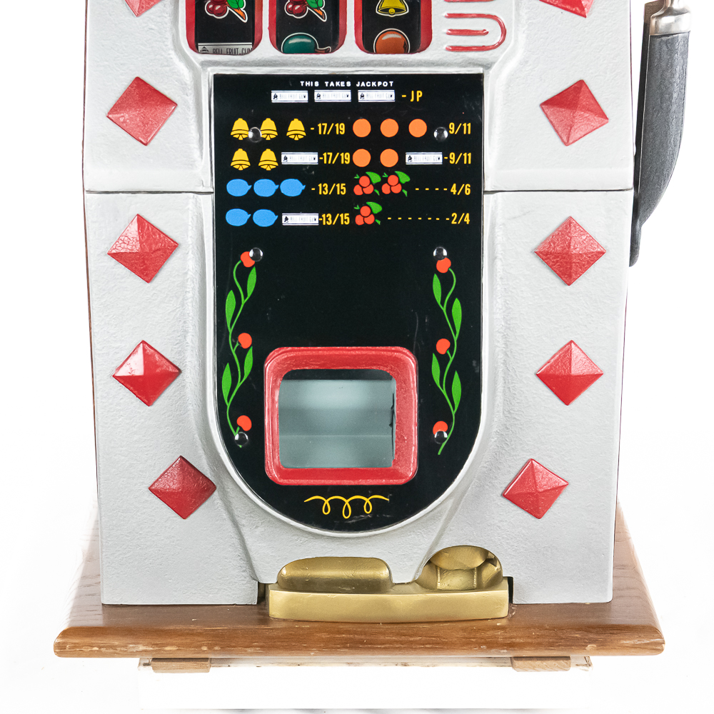*Mills 25 Cent Diamond Front Slot Machine
