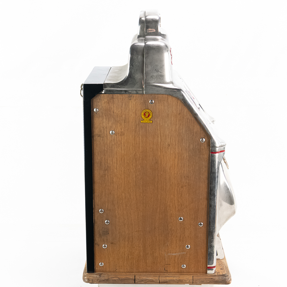 Jennings 5 Cent "Standard Chief" Slot Machine