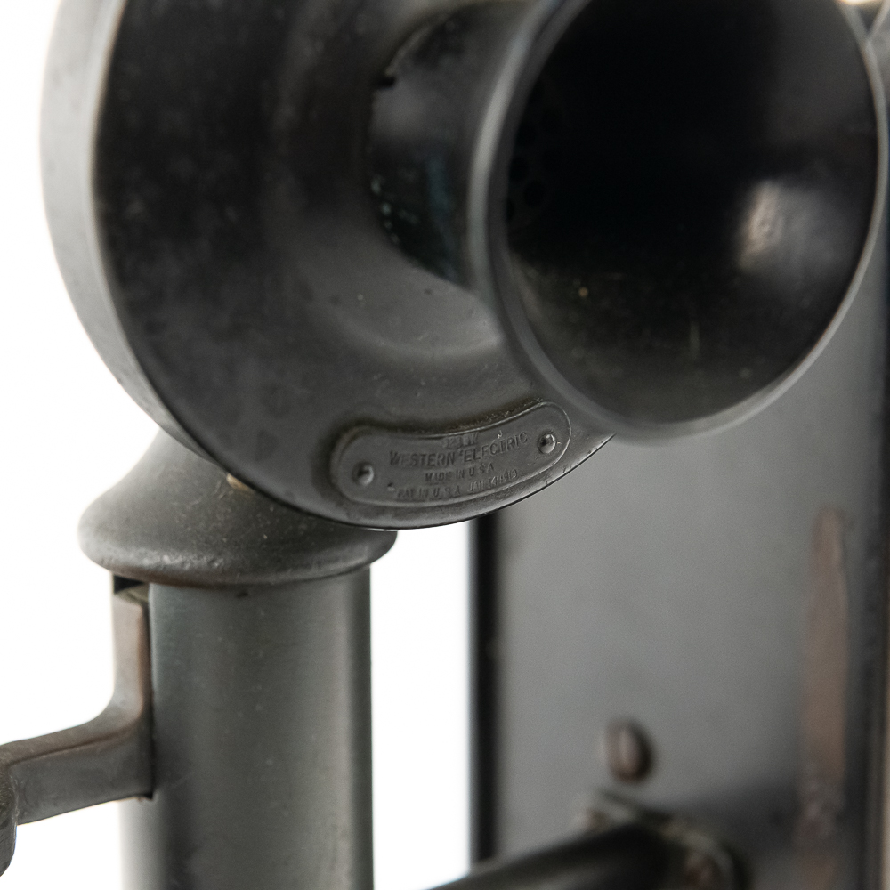 Gray Telephone/W.E. Portable Telephone Pay Station