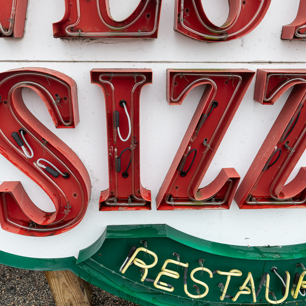 Vintage 10' Western Sizzlin SS Neon Sign