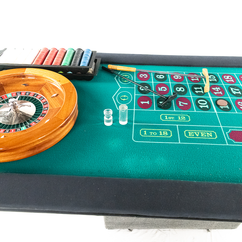 Roulette Wheel Table