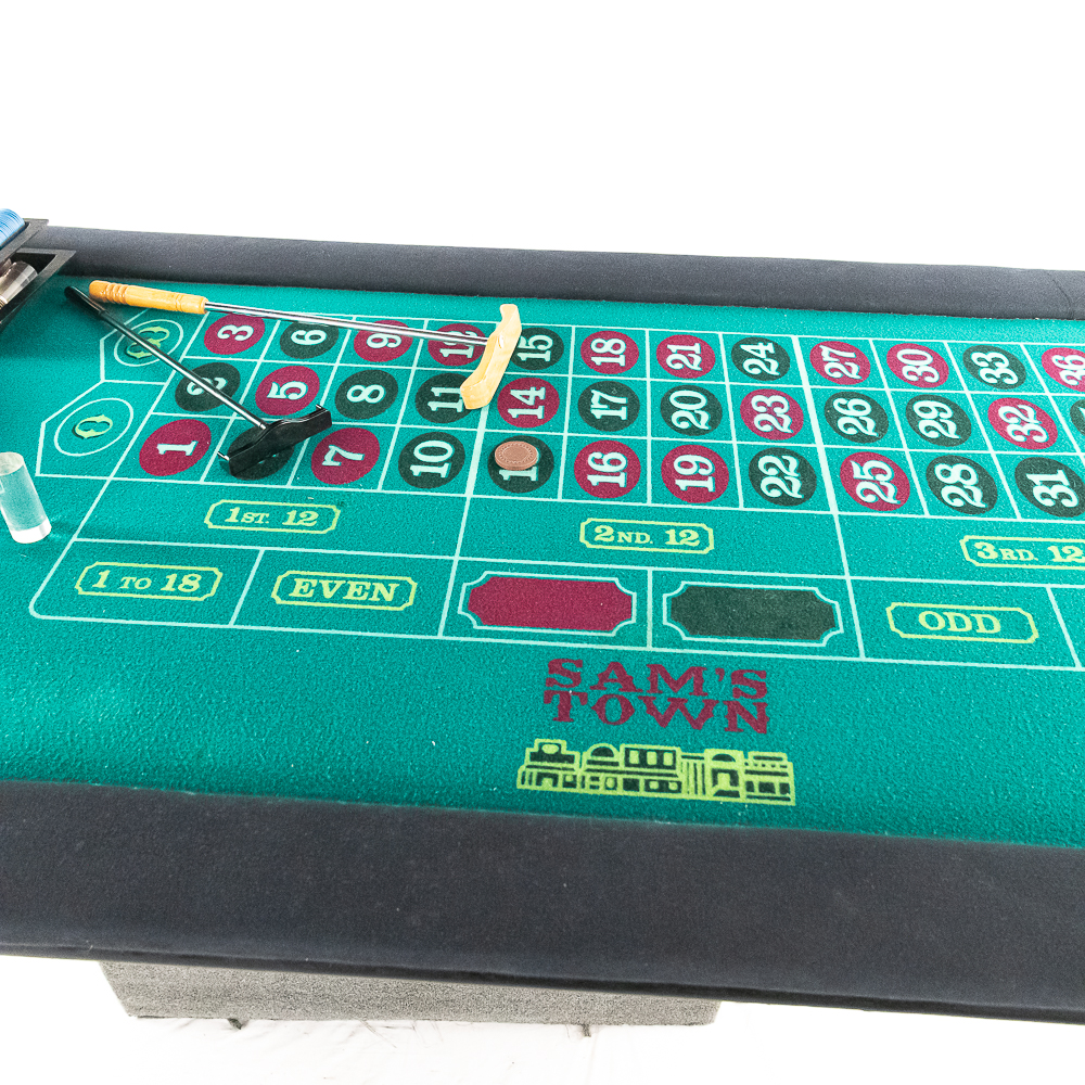 Roulette Wheel Table