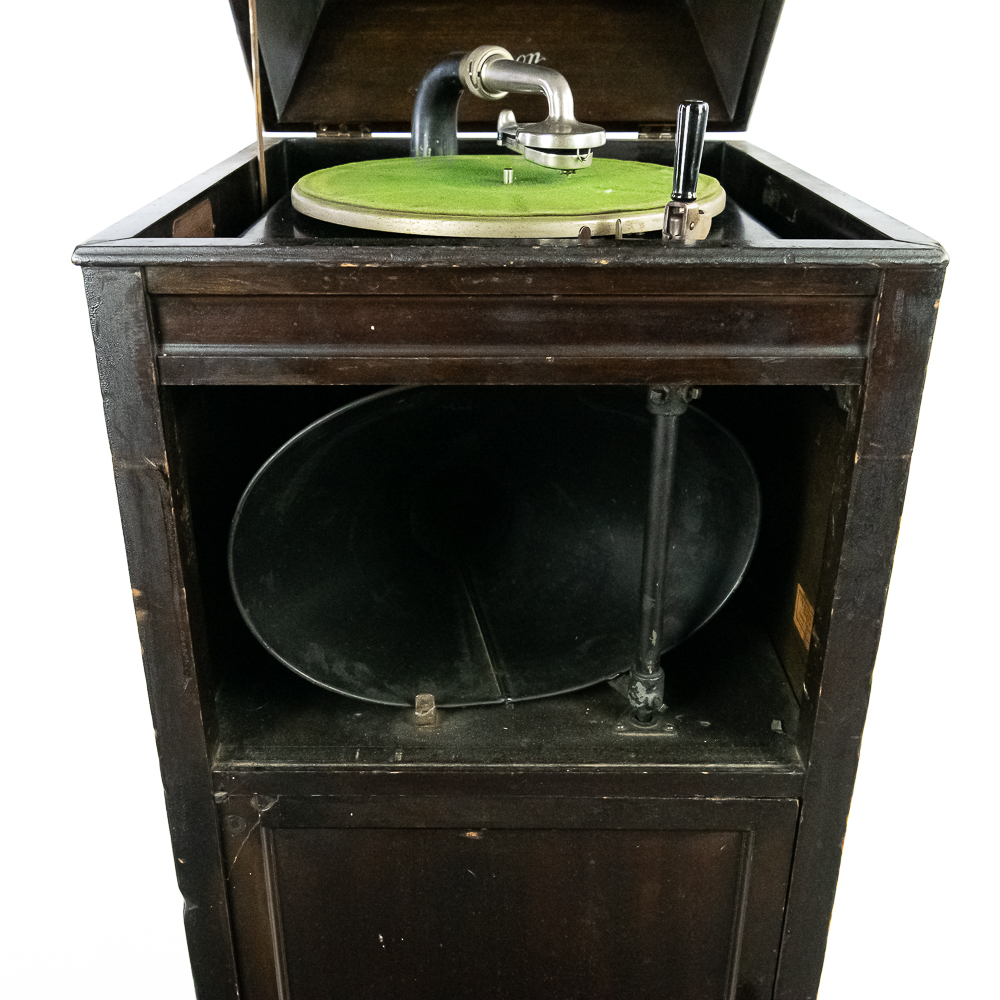 Early Edison Floor Model LO-37 Phonograph