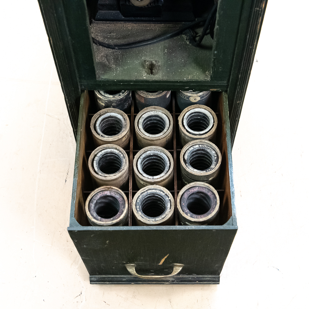 Edison Cylinder Shaving Machine Cabinet