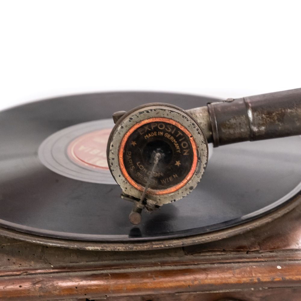 Pathe Disc Horn Phonograph