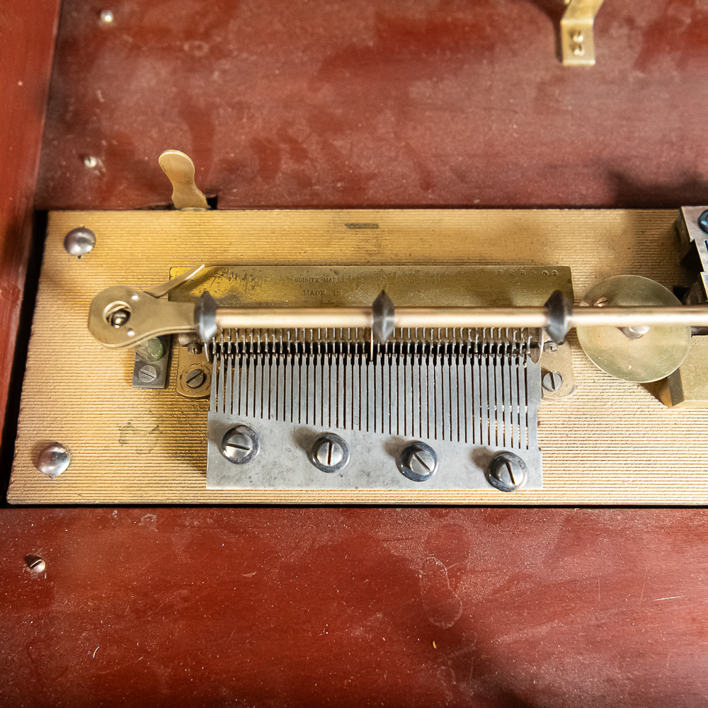 Symphonion Double Comb Music Box