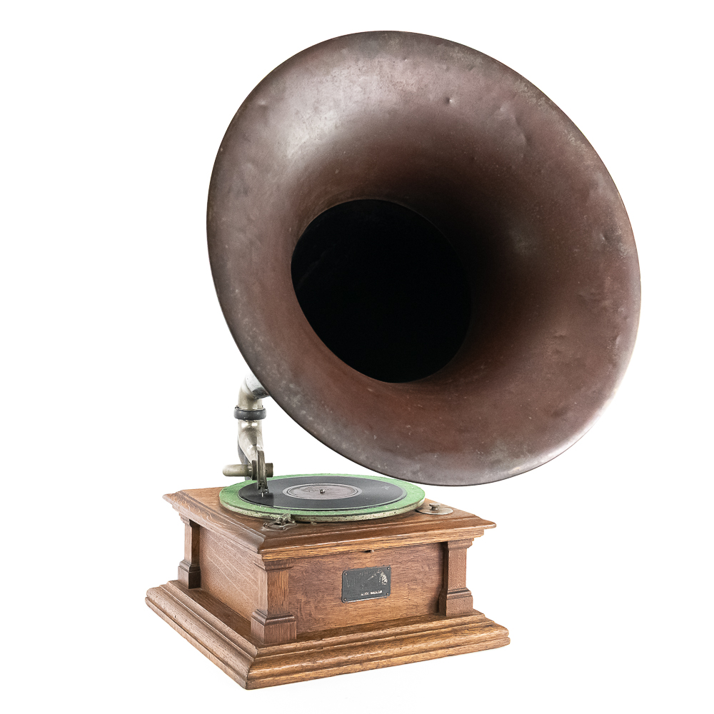 Victor V Disc Horn Phonograph