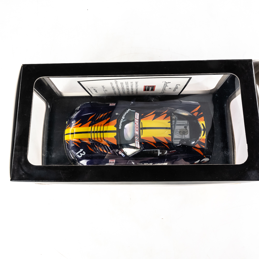 (2) AutoArt Dodge Viper Model Car Assortment