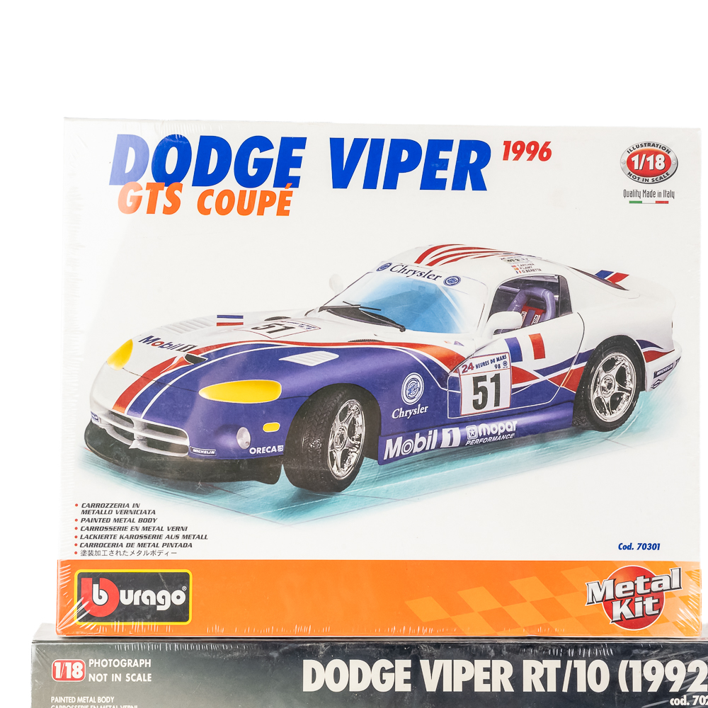 (9)NIB Assorted Dodge Viper Model Kits