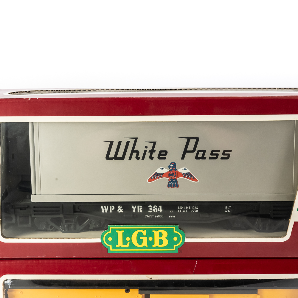 LGB #49085 Container Set & #4085 #4168 White Pass