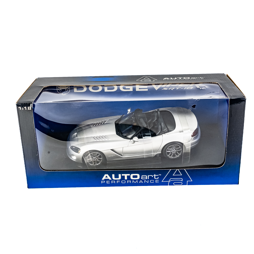(3)NIB AutoArt Dodge Viper Model Car Assortment