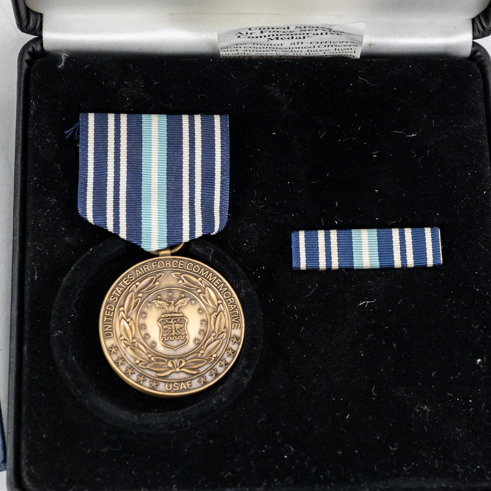 Cased Medals (5) Czech, US