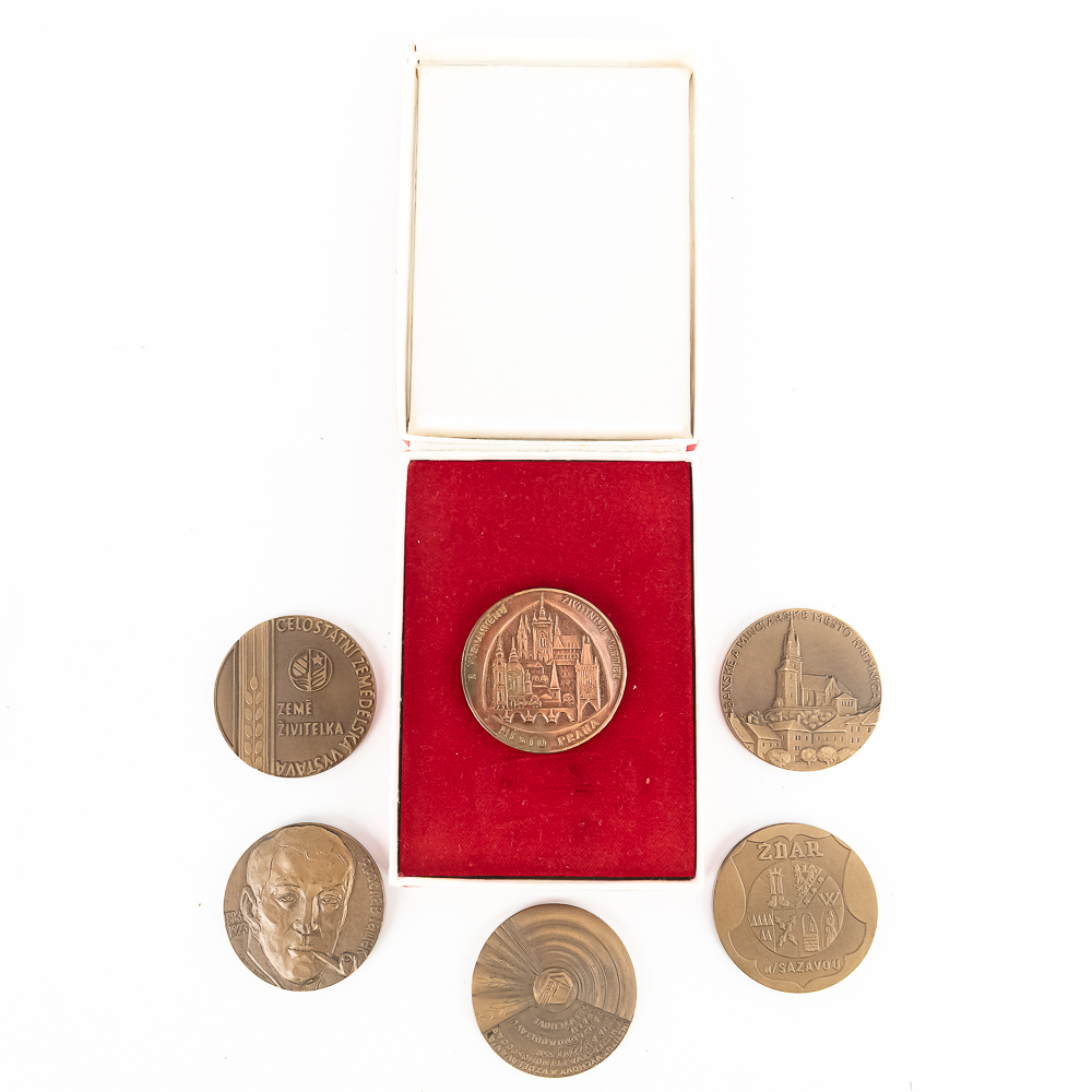 6 Table Medals Jaroslav Hasek Child Prague etc.