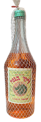 יקבי השלשה - בקבוק ליקר בננות. סגור ומלא.