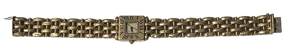 Cartier - שעון תכשיט נשי Cartier Panth&egrave;re, עשוי זהב 18K (750).
קייס מרובע עם ספרות רומיות כחולות 