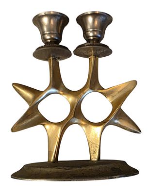 פמוטי פליז ישנים ונאים. גובה 13 סמ