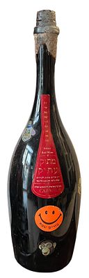 כרמל - יין מתוק עתיק. 3 ליטר. בקבוק סגור ומלא.