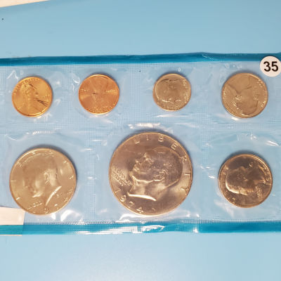 1974 Ike Mint Set 7 Coins js1bx10035