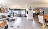 , דירה, פתח תקווה, רחוב ליודוב 3, גוש 6362, חלקה 154 תת חלקה 64. מחיר מינימום להגשת הצעות: ₪4,000,000. שטח הנכס שבכינוס כ-147.46 מ"ר
לערך. לנכס צמודים מרפסת 
לא מקורה בשטח של 40.01 מ"ר
ושתי חניות בשטח של 12 מ"ר 
כ"א לנכס קיים מחסן 
בקומת הכניסה 
אשר אינו מהווה הצמדה
בשטח של 5 מ"ר.תמונה - 19