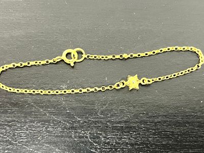 צמיד חוליות כסף מוזהב , חתום 925, משקל 1.6 גרם.