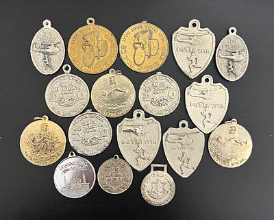 לוט 17 מדליות שונות, ענפי ספורט