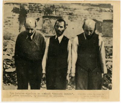 התעללות הנאצים ביהודים בגיטאות - אוסף תצלומים מודפסים - דפי הכנה לספר. 12 תצלומים מודפסים קשים 