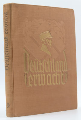 'גרמניה מתעוררת' - אלבום הקלפים הפופולרי ביותר בשנות הרייך הגרמני - שלם. ברלין, 1933. Deutschlan 