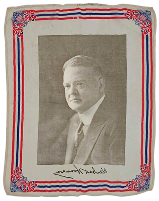 מפת בד נדירה מקמפיין הנשיאות של נשיא ארצות הברית הרברט הובר בשנת 1928. דמות דיוקנו של נשיא 