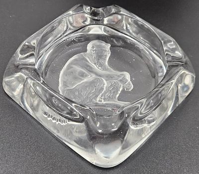 Antisemitic ashtray – the Jew depicted as the Devil. Antisemitic glass ashtray – at the base is 